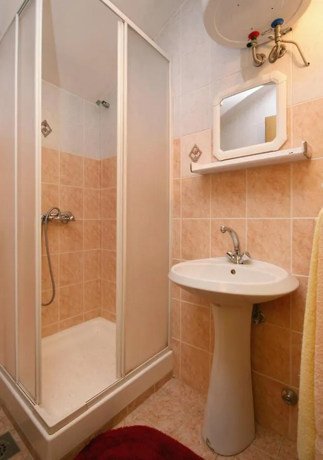 Apartments With A Parking Space Punat, Krk - 5350 0*, Punat Croatia
